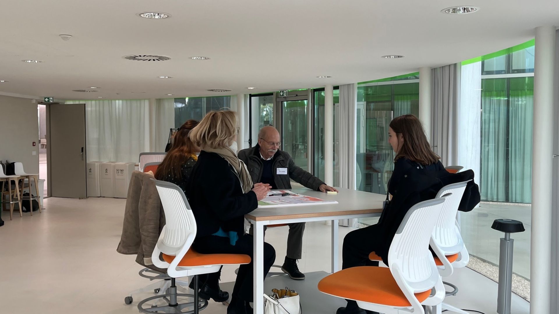 Transformez l’IA en véritable assistant commercial terrain
